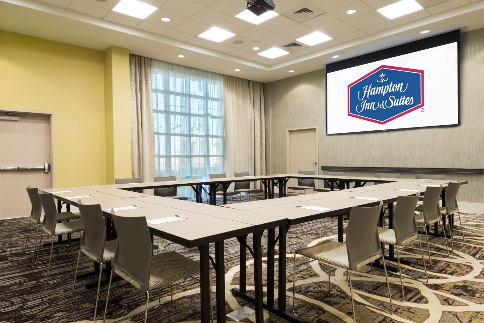 Hampton Inn & Suites Tampa Airport Avion Park Westshore Exterior foto